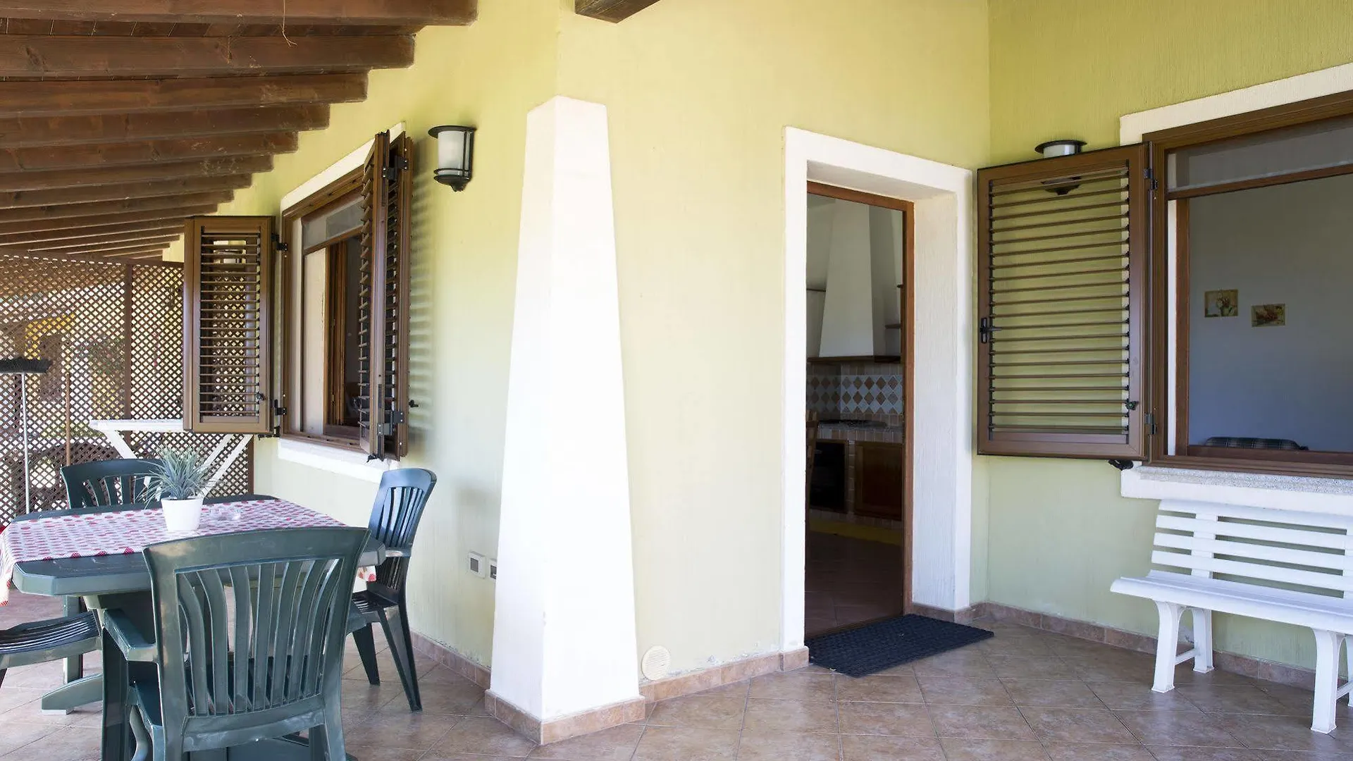 Residence Abba Urci Marina di Gairo Hotel